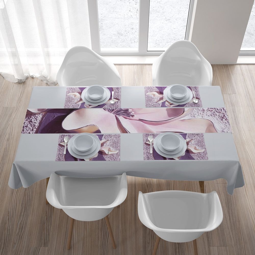 Дорожка на стол с рисунком «Фиолетовые магнолии на рельефном фоне» вид 5