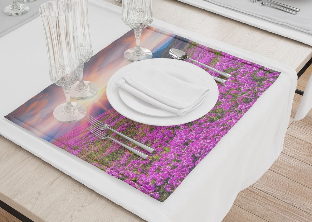 3D Фотообои Комплект сервировочных салфеток «Рассвет на цветочной поляне»