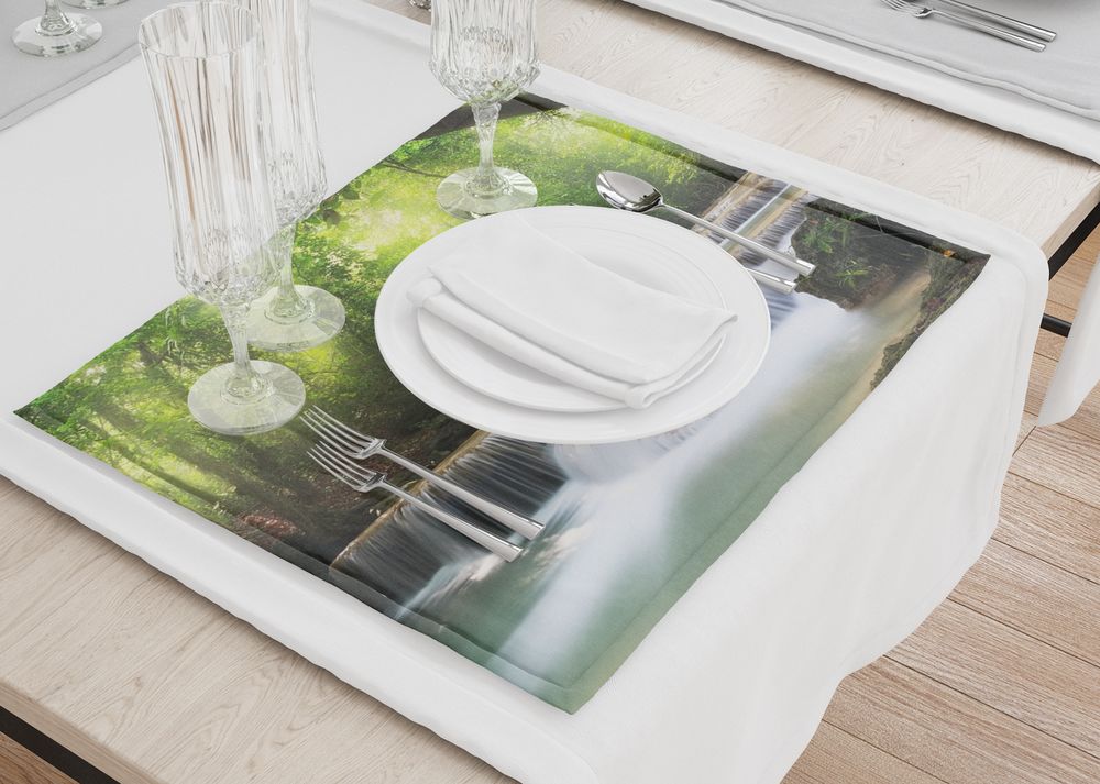 3D Фотообои Салфетки на стол «Водопад в солнечном лесу»