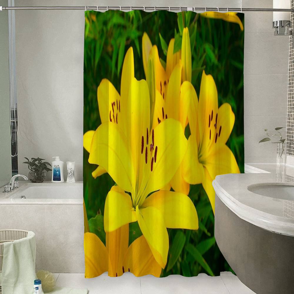 Штора для ванной «Яркие желтые лилии » вид 6