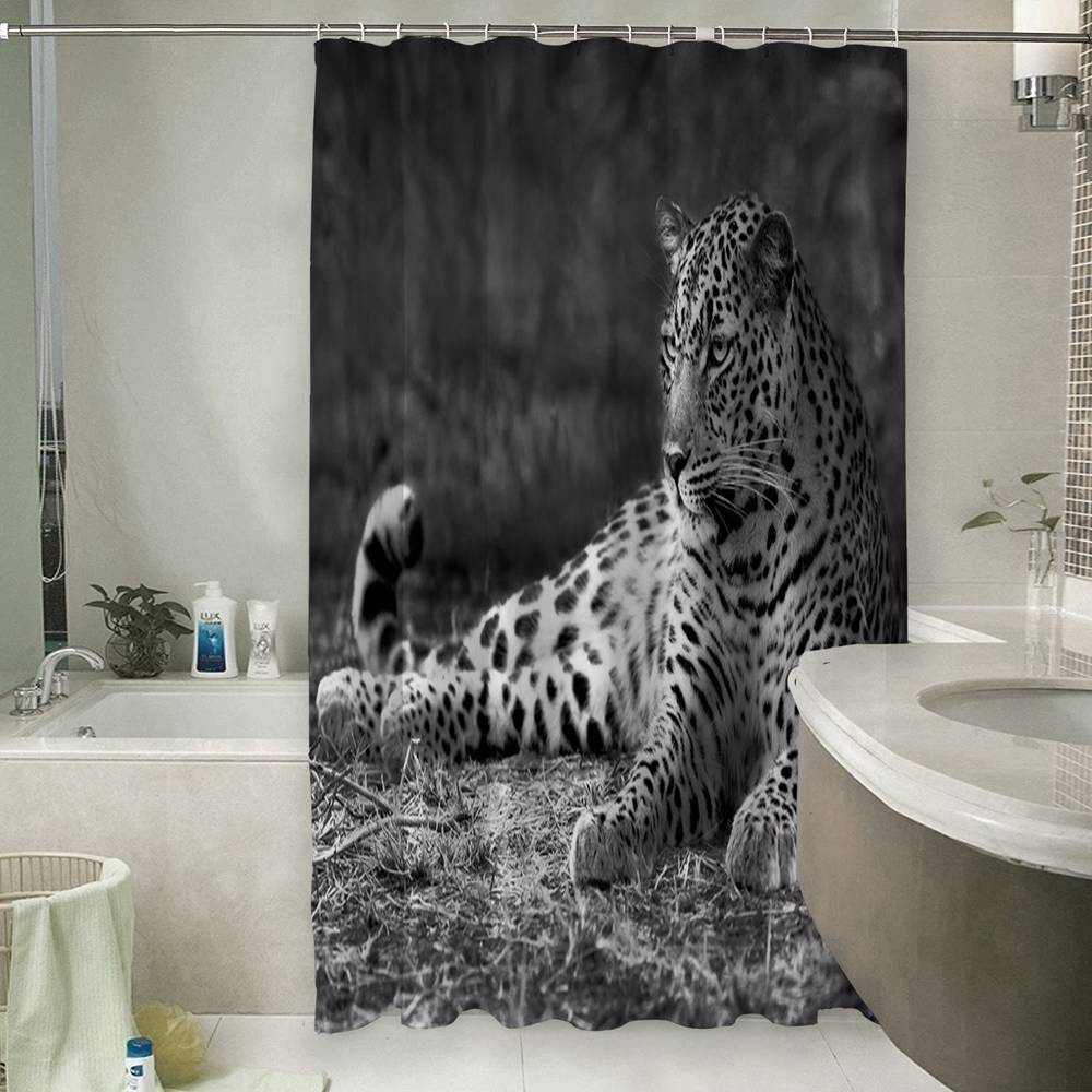 3D занавеска для ванны «Черно белый леопард» вид 6