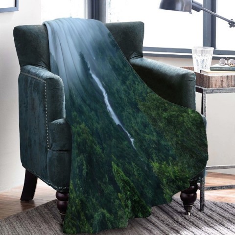 3D Плед «Водопад в туманном лесу» вид 4