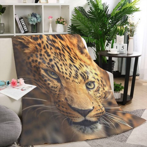 Уютный плед «Леопард портрет» вид 3