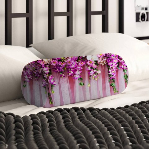 Тканевая подушка подголовник «Цветочные гирлянды» вид 2