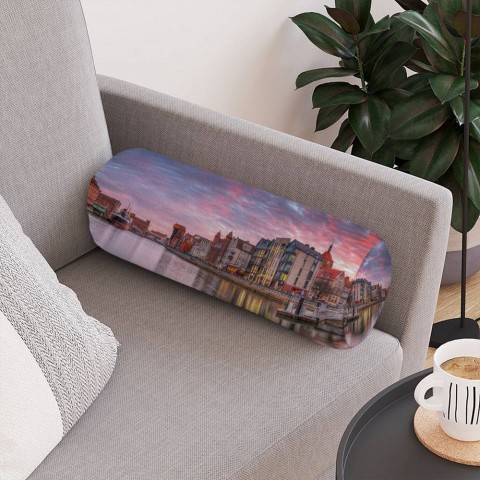 Декоративная подушка для дивана «Закат над городом» вид 4