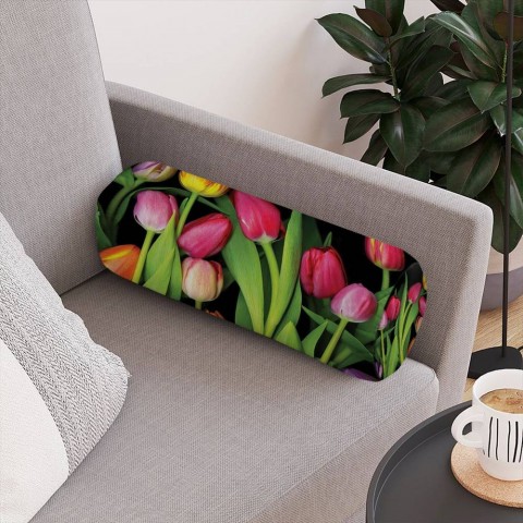 Интерьерная круглая подушка «Тюльпаны на темном фоне» вид 4