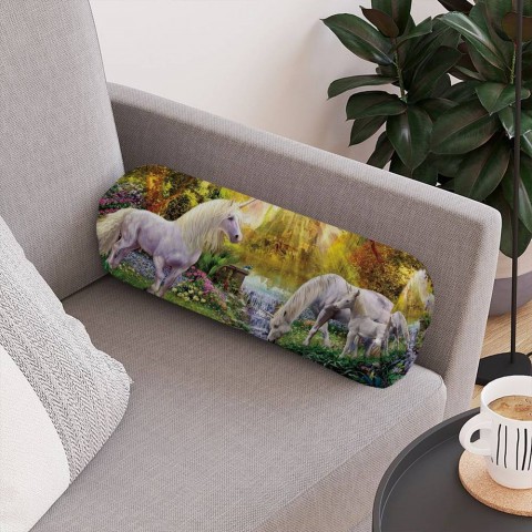 Декоративная подушка «Единороги на водопое» вид 4