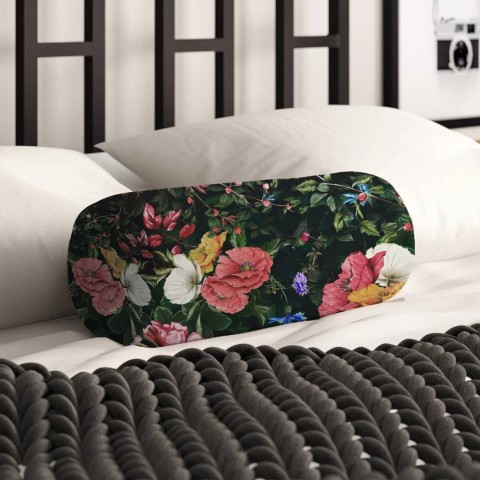 Интерьерная подушка «Колибри в цветущем саду» вид 2