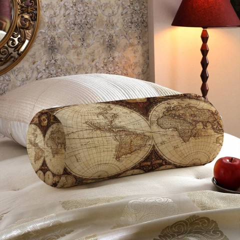 Тканевая подушка для дивана «Карта мира» вид 5