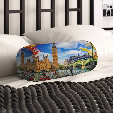 Тканевая подушка валик «Утро в Лондоне» вид 2