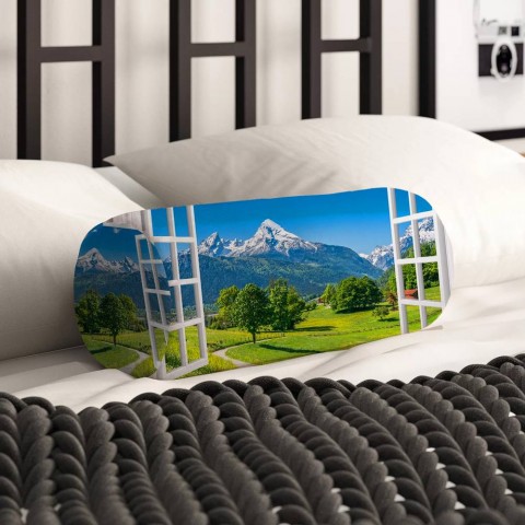 Тканевая вытянутая подушка «Окно с видом на Баварские горы» вид 2