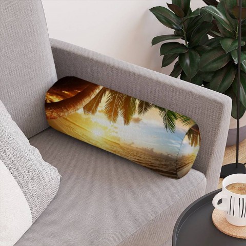 Интерьерная вытянутая подушка «Закат под пальмами» вид 4