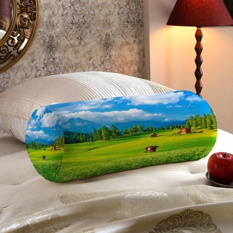 Декоративная вытянутая подушка «Деревня в альпийской долине» вид 5