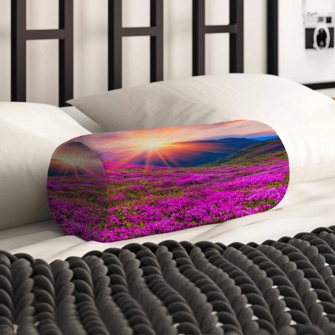Декоративная круглая подушка «Рассвет на цветочной поляне» вид 2