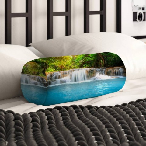 Декоративная подушка для дивана «Водопад с голубой водой» вид 2