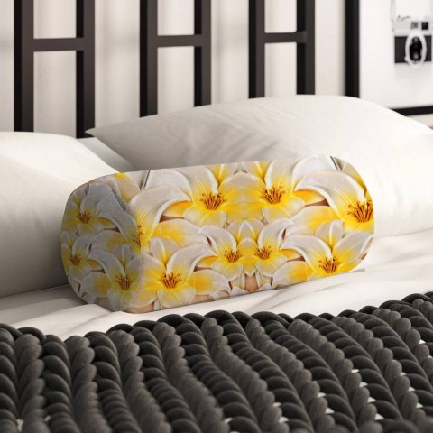 Интерьерная подушка-валик «Объемные лилии» вид 2