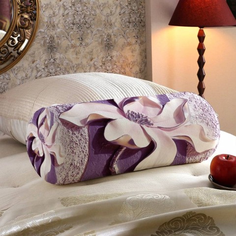 Тканевая подушка для дивана «Фиолетовые магнолии на рельефном фоне» вид 5