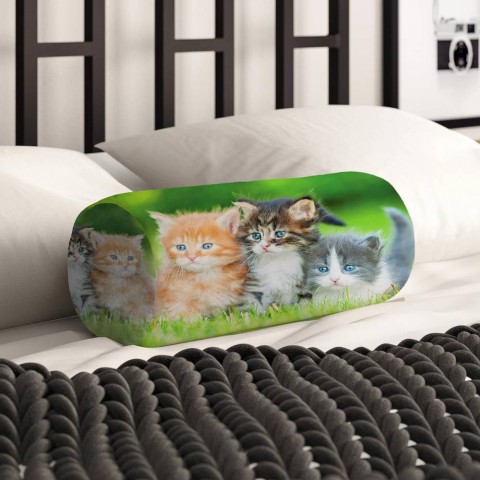 Декоративная подушка в форме валика «Котятки» вид 2