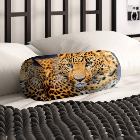 Декоративная подушка «Красивый леопард» вид 2