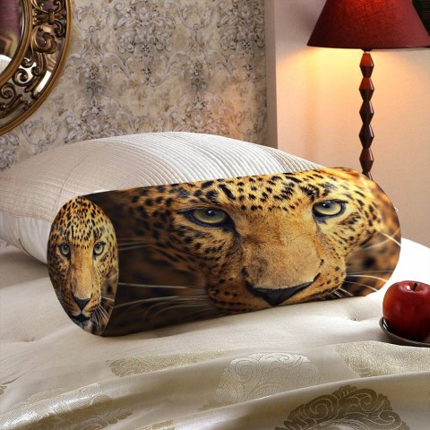 Тканевая подушка для дивана «Леопард портрет» вид 5