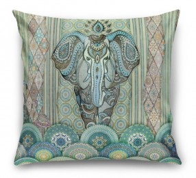 3D Подушка «Величественный слон в этническом стиле»