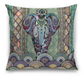 3D Подушка «Величественный слон в лиловых оттенках»