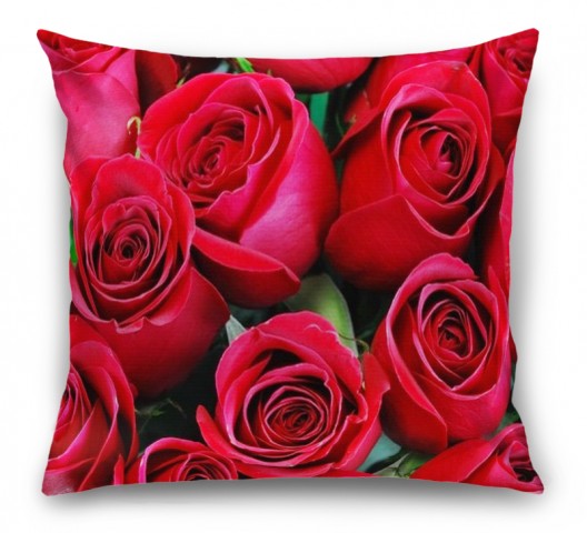 3D Подушка «Нежные бордовые розы»