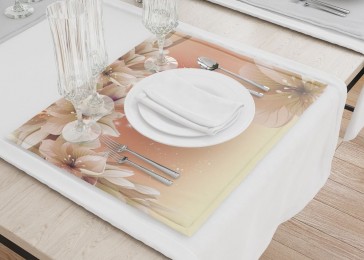 Сервировочные салфетки «Персиковая инсталляция с цветами»