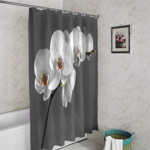 3D штора в ванную «Белая орхидея на сером фоне» вид 4