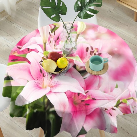 Габардиновая скатерть на кухонный стол «Букет из лилий» вид 5