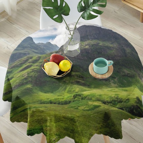 Габардиновая скатерть для стола «Зеленая гора» вид 5