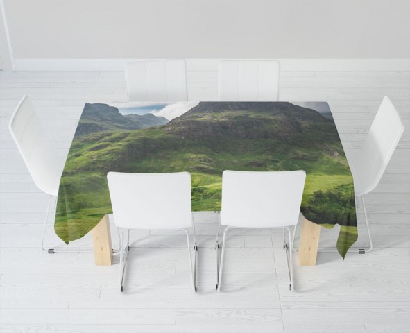 Габардиновая скатерть для стола «Зеленая гора» вид 6