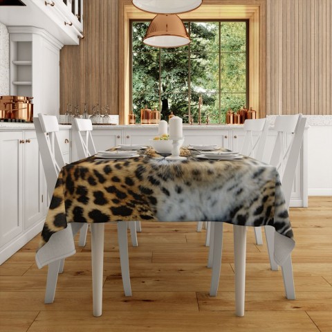 Текстильная скатерть на обеденный стол «Красивый леопард» вид 2