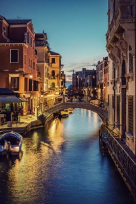 3D Фотообои «Вечерний канал в Венеции»