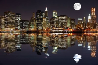 3D Фотообои  «Луна над ночным городом» 
