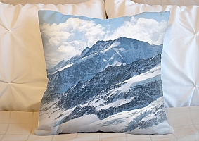 3D Подушка «Пейзаж в заснеженных горах»  вид 4