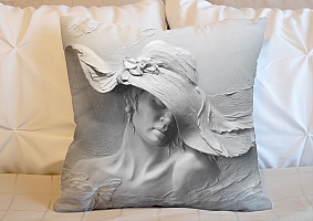 3D Подушка «Барельеф женщина в шляпе» вид 4