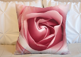 3D Подушка «Нежно-розовый бутон» вид 2