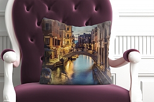 3D Подушка «Вечерний канал в Венеции» вид 3