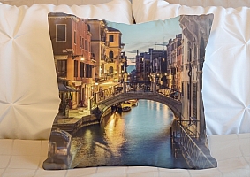 3D Подушка «Вечерний канал в Венеции» вид 2