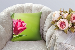 3D Подушка «Тюльпаны на зеленом фоне» вид 6