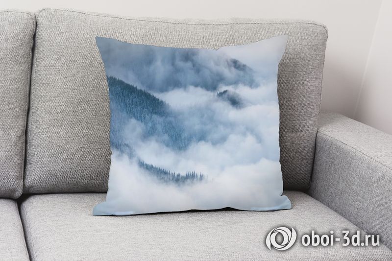 3D Подушка «Еловые склоны в голубом тумане» вид 2