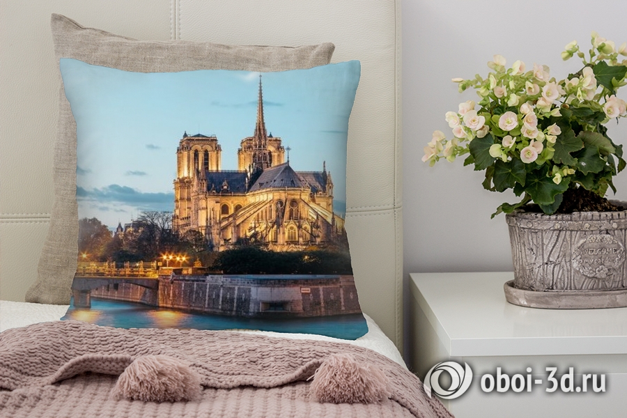 3D Подушка «Собор Парижской богоматери вечером» вид 5